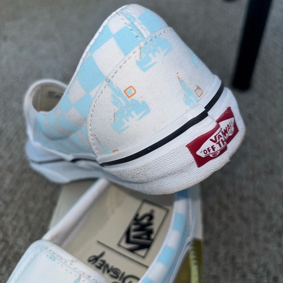 Disney Slip-On Vans - White with Mickey Mouse Design - Picture 7 of 7